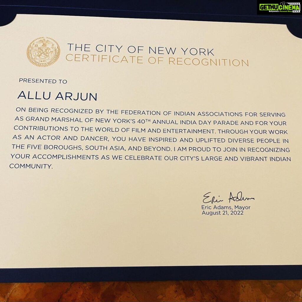 Allu Arjun Instagram - It was a pleasure meeting the Mayor of New York City . Very Sportive Gentleman. Thank You for the Honours Mr. Eric Adams . Thaggede Le ! @ericadamsfornyc @nycmayorsoffice NYC
