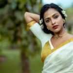 Amala Paul Instagram – നിങ്ങളുടെ ഓണസദ്യ പോലെ നിങ്ങളുടെ ജീവിതവും മികച്ചതായിരിക്കുമെന്ന് ഞാൻ പ്രതീക്ഷിക്കുന്നു! ❤️

ഹാപ്പി ഓണം! 🪷

Shot by: @ajishpremphotography 

Stylist : @asaniya_nazrin

Outfit : @pranaahbypoornimaindrajith

#HappyOnam #Onam #kerala #malayalam #onamsadya #india #keralagram #love #photography  #malayalam #instagram #kochi #keralagodsowncountry #instagood #malayali #godsowncountry #mallugram #nature #keralam #mollywood #keralagallery #entekeralam