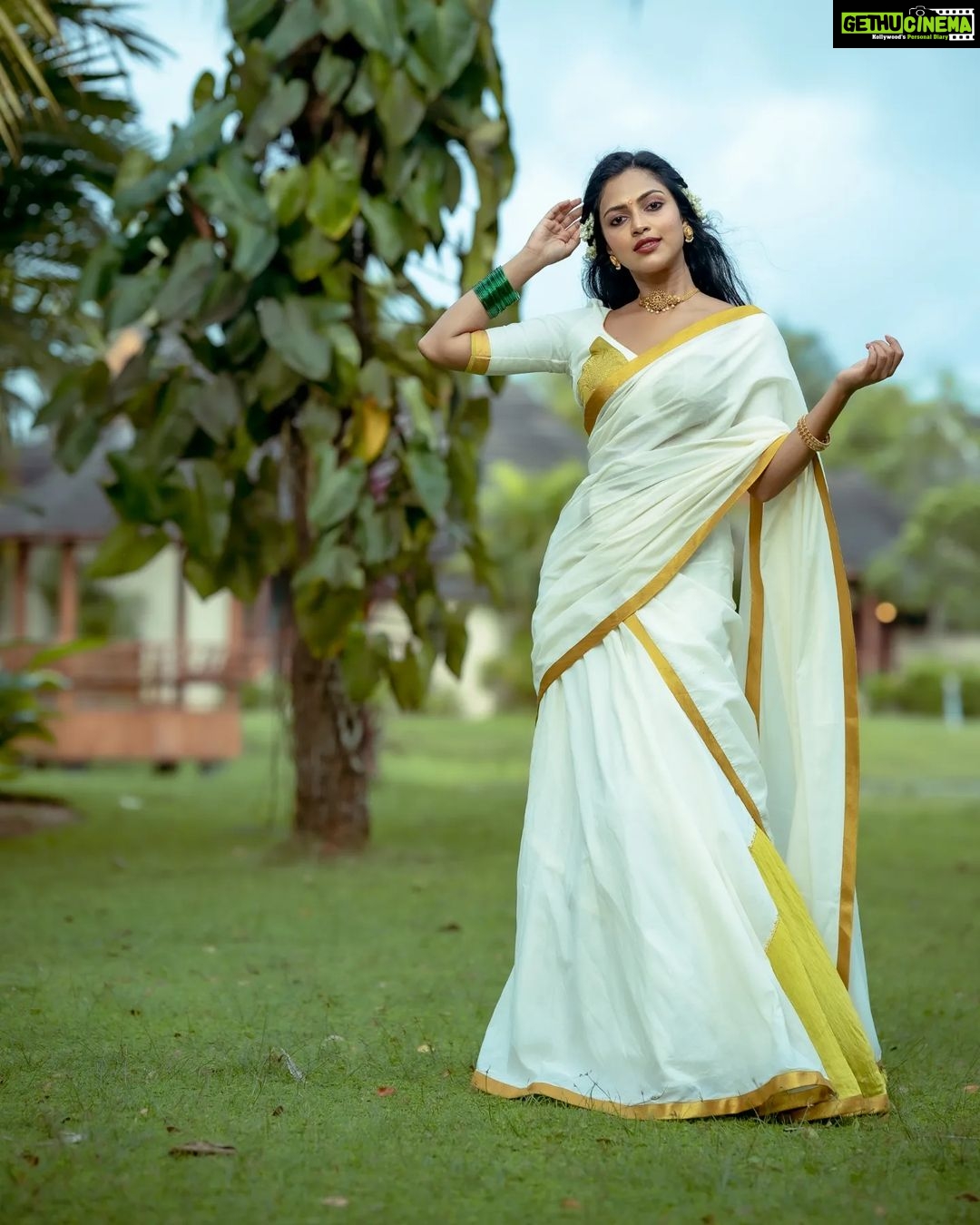 Amala Paul - 298.9K Likes - Most Liked Instagram Photos