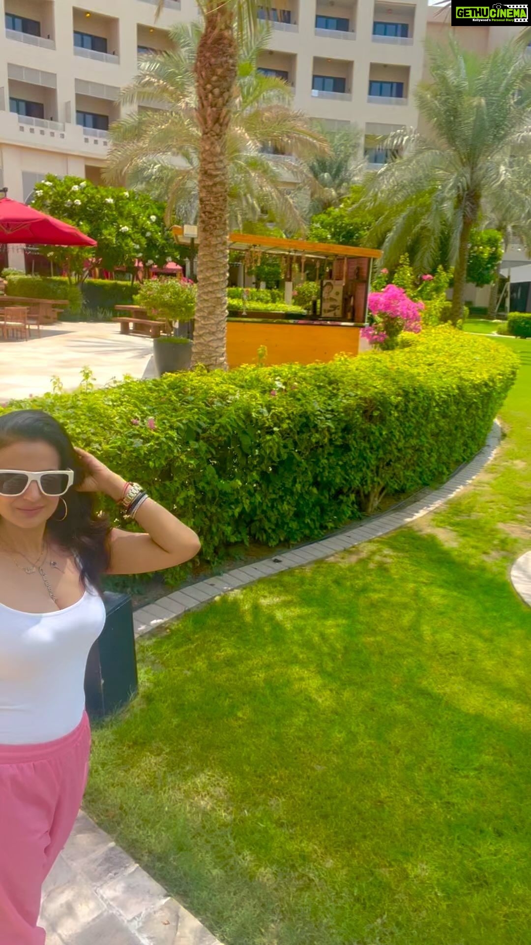 Ameesha Patel Instagram - With love from BAHRAIN 💖💖💖💖💖