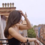 Amy Jackson Instagram - Iconic legwear, timeless essentials; a second skin. Wolford’s skinwear completed and complimented each look of my London Fashion Week wardrobe, so I wanted to take you behind the scenes with me to choose my outfits. When it comes to my everyday staples, I wouldn’t reach for anything else. Filmed at the iconic London @belmondcadogan hotel #theunforgettabletouch @wolford #AD The Cadogan, A Belmond Hotel