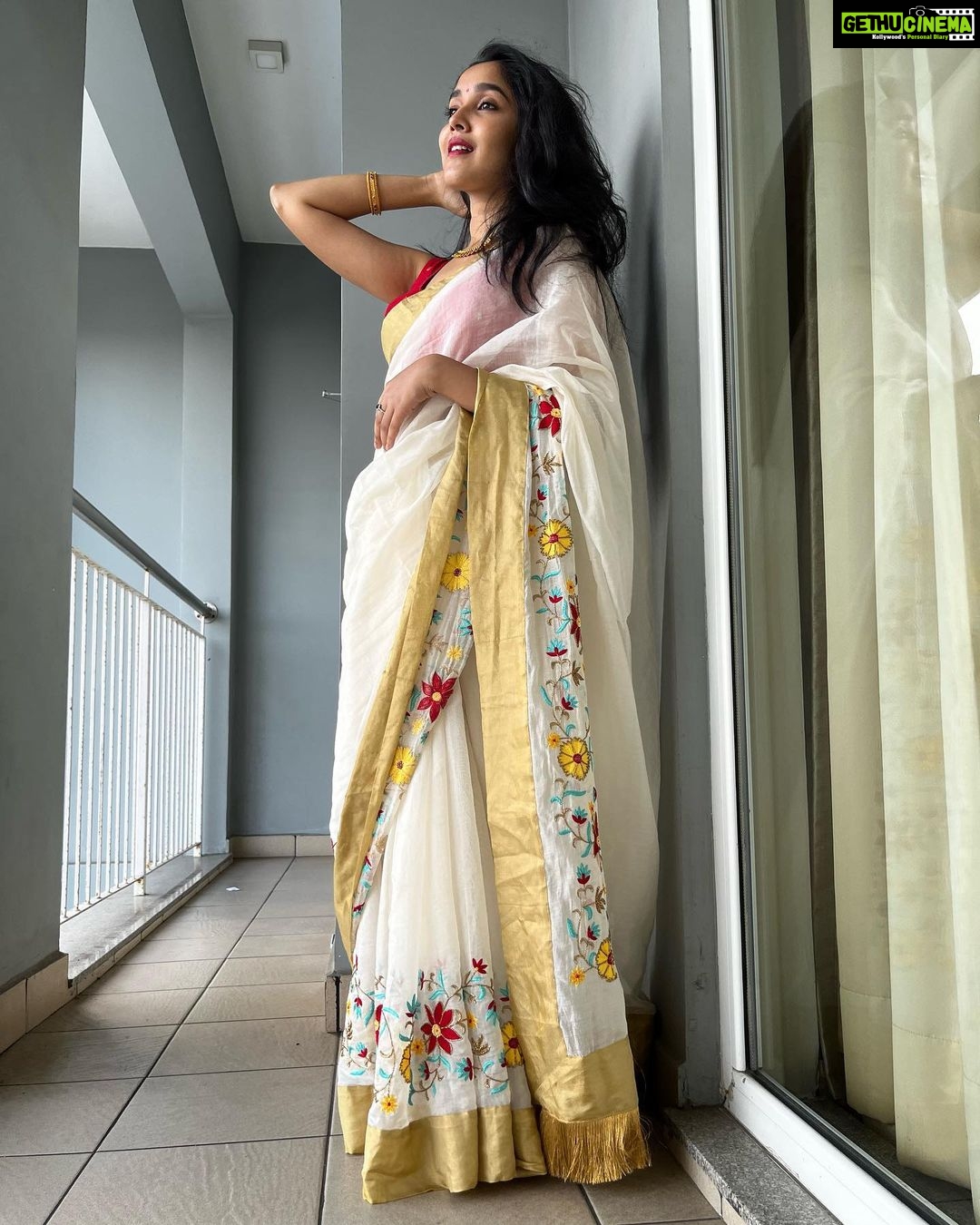 Anikha - 458.6K Likes - Most Liked Instagram Photos