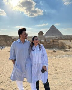 Anil Kapoor Instagram - Hand in hand making memories everywhere we go!