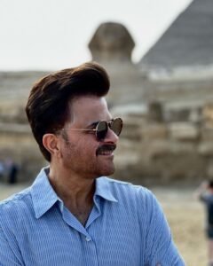 Anil Kapoor Instagram - Work. Travel. Rest. Repeat!! #exploringegypt

Off to Luxor…