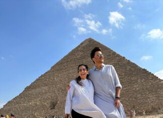 Anil Kapoor Instagram - Hand in hand making memories everywhere we go! Cairo, Egypt