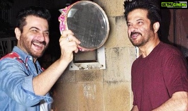 Anil Kapoor Instagram - Sanjay, I admire your spirit , humour, never die attitude , the way you look after and love our mother and your family...I truly believe that 60 is just the beginning of even more wonderful decades for you, not just as a family man, but also as an artist Happy 60th Birthday Sanjay! Love you ❤️❤️❤️❤️ @sanjaykapoor2500