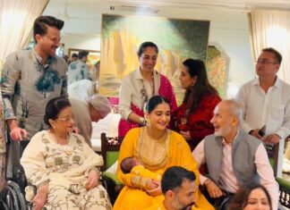 Anil Kapoor Instagram - The wonderful daughter, wife, mother, grandmother & now great grandmother celebrates her 88th birthday today! There’s no one like you! Happy Birthday Mom! ♥️ @nirmalkapoorbombay