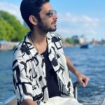 Anirudh Ravichander Instagram – 🛶