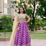 Ankitta Sharma Instagram - क़ातिल हर तेरा बहाना हुआ.. 💜 Outfit by @yeh_lehenga_nahi_mehenga MUA: @sonugupta9588 Jewellery by @aquamarine_jewellery Styled by @shrushti_216