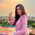 Ankitta Sharma Instagram - My love for sunsets & kurtis! 💜