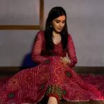 Ankitta Sharma Instagram - सलाम 🌝 Choreography: @niraj_patel_06 #AnkitaSharma #ReelitFeelit