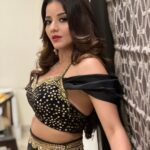 Antara Biswas Instagram – 💣💣💣…. 

Styled By: @anusoru 
Mua: @sachinmakeupartist1 
Hairstyling: @shab_qureshi786 
📸: @deepakpathak663