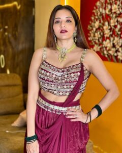 Antara Biswas Instagram - These Are Yesterday’s Feeling 🤷‍♀️❤️… Outfit: by my dearest @rashmi_aaryaa @shreeaaryaofficial 📸: @deepakpathak663
