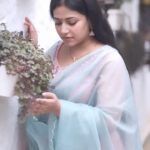 Anu Sithara Instagram – @hillsandhues 
Outfit @kahani_stories_in_thread 💖