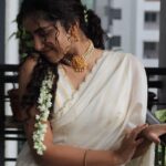 Anupama Parameswaran Instagram – And the Onam spam ends here 😝♥️

The last two pictures says-  #realitycheck 😆

PC @nihal_kodhaty 😊 thanks andii