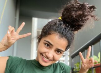 Anupama Parameswaran Instagram - Lazy Sundays 🥱 #noshowerfunday🫣🤭😬 #fluface😷