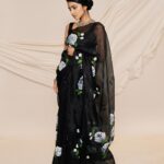Anupama Parameswaran Instagram - Wouldn’t have been busy gazing stars for a fortnight, had he realised the classic star was right by his side. 🖤 Wearing @picchika Jewellery @amrapalijewels Styled by @rashmitathapa Styling team @aishwarya128 Shot by @arifminhaz Photo assistant @thejaswitanneru