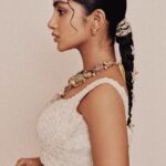 Anupama Parameswaran Instagram - 🦢 Wearing @kastaan_ Jewellery @amrapalijewels Styled by @rashmitathapa Styling team @aishwarya128 Shot by @arifminhaz