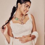 Anupama Parameswaran Instagram - 🦢 Wearing @kastaan_ Jewellery @amrapalijewels Styled by @rashmitathapa Styling team @aishwarya128 Shot by @arifminhaz