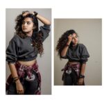 Anupama Parameswaran Instagram - How I began #karthikeya2 journey as #mugdha 😅 Captured by @seshu__vardhan 🔥
