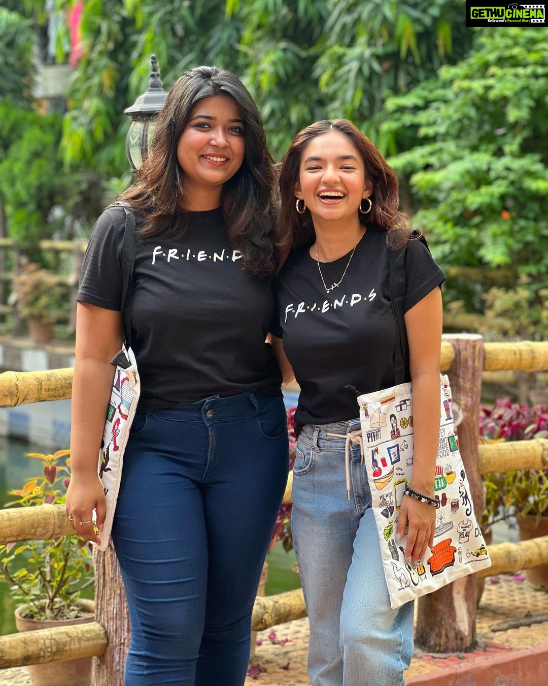 Anushka Sen Instagram - the Joey to my Chandler 🤍👯♀️🫶 Kolkata