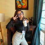 Anushka Sen Instagram - exams overrrr💗🦦