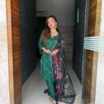 Anushka Sen Instagram – Green vibes today 🙏🌷