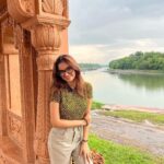 Anushka Sen Instagram - Photo dump 🦦