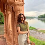 Anushka Sen Instagram - Photo dump 🦦