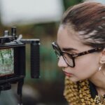 Anushka Sen Instagram - filmmaking is fun 💜🎥🎬