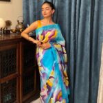 Anushka Sen Instagram - saree girl 😇✨🌻