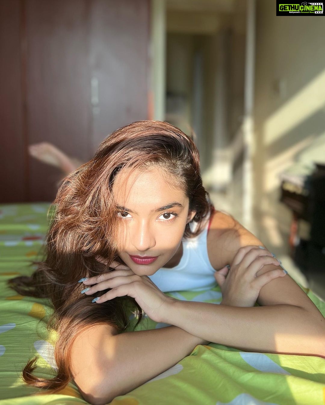 Anushka Sen Instagram - dance with me & take the lead now 🧚✨#nofilter