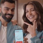 Anushka Sharma Instagram - ᵗᵉ ᵉᵗʰ ᵍ ᵃ ᵖ aur ₘᵢₛₐₗᵢGₙₑd ᵗᵉᵉᵗʰ issues ko fix karna is easy-peasy with Toothsi clear aligners! 😬 They are designed and backed by experts, easy to use, easy to wear and easy on your pocket! Download the makeO app and book your scan today! @toothsi_aligners #EasyPeasyToothsi #ToothsiClearAligners #Toothsi #makeO #ad