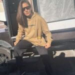 Anushka Sharma Instagram - Ek bhi photo acchi nahin lagi mujhe! Toh Maine socha hamesha acchi photo daalna hai yeh kissne kaha? Toh yeh hain Meri ok ok type photos jo main naa daalti lekin apni keemti saans inko kheechne main use kari hai toh post karna toh banta hai. Chalo ok bye 👋🫶