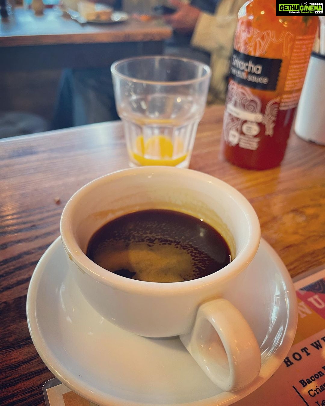 Anushka Sharma Instagram - Breakfast date with the parents ☕️🥯💕 Harrogate, North Yorkshire