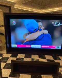 Anushka Sharma Instagram - You beauty!! You freaking beauty!! You have brought sooooo much joy in peoples lives tonight and that too on the eve of Diwali! 
You are a wonderful wonderful man my love. Your grit, determination and belief is mind boggling !! I have just watched the best match of my life I can say and although our daughter is too small to understand why her mother was dancing around and screaming wildly in the room, one day she will understand that her dad played his best innings that night which followed after a phase that was tough on him but he came out of it stronger and wiser than ever before! 
So proud of you !! Your strength is contagious ⭐️and you my love, are LIMITLESS!! 
Love you forever and through thick and thin ❤️♾️