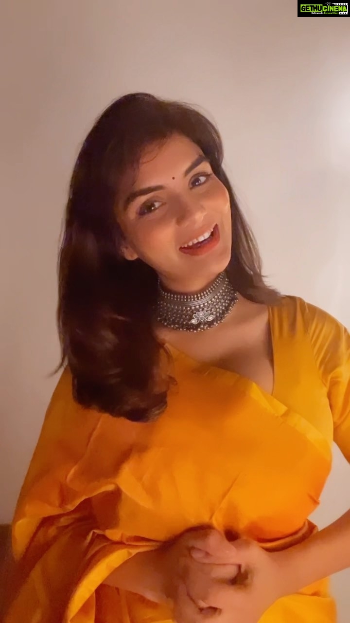 Anveshi Jain Instagram - Happy Diwali 🪔 . . . . #happydiwali #diwali2022 #love #anveshijain #diwali #festive #season #celebrations