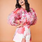 Anveshi Jain Instagram - Cling to joy : Audacious &Unbridled joy that looks for light in everything ! Shot by- @siddhalbe . . . . . #anveshijain #love #anveshi #power #instagood #instagram #lifestyle #life #travelphotography #photography #instalike #ootd India