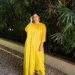 Aparna Balamurali Instagram - 💛 Promotions for Sundari Gardens ✨ #3 📷 : @merin_georg Styling : @keepitstylish_by_ammu @styledbyammu Outfit : @zuleiha_by_shehazeen Make up : @rizwan_themakeupboy Jewellery : @pureallure.in