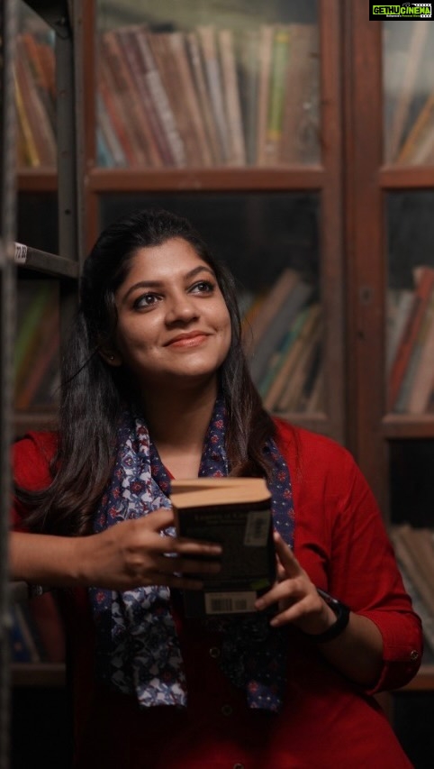 Aparna Balamurali Instagram - Watch SuMa and her fun ride from September 2nd onwards on @sonylivindia ❤️ Sundari Gardens ✨ @neeraj_madhav @salimahamedtp__d @charliedmathews @swaroopphilip @divigeorge @alphonsofficial @rajesh_adoor1 @_pixel.ninja_ @lakshhmenon @_sruthy.suresh_ @_aswinmohan._ @__neha.fathima__ @alexekurian @rohith_ks @geosebymalamel
