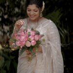 Aparna Balamurali Instagram – A contemporary Onam wear for the festive season ✨💕

Outfit @t.and.msignature 
Jewellery @m.o.dsignature 
MUAH @rizwan_themakeupboy 
Clicks @sreehari_kulangrakunnmal 
Decor @blush.eventco