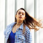 Apoorva Arora Instagram - Did you guys meet Bhavna yet? Watch my short film ‘Badboli Bhavna’ on Amazon mini tv RIGHT NOW! Director- @pranjal.dua Writers- @prawnchilli @ma_jyotanwaali Starring- @apooarora @ankushbahuguna