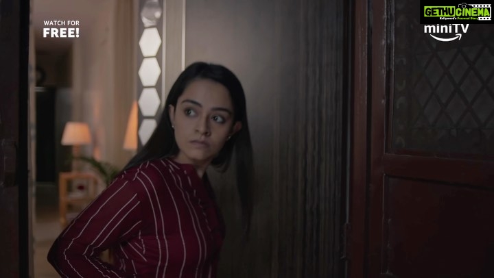 Apoorva Arora Instagram - Humein poora yakeen hai ki naya case chaahe kitna bhi mushkil ho, #DudeSolveKarega @amazonminitv @thealrightsquad @rusk.media @bhalamaanus @hocus_phocus @wordsforhire @theamitbhadana @ambrishverma3011 @iamchotemiyan @therakeshbedi @shibani_bedi #AmazonminiTV #DudeS2 #DUDES2onminiTV #DUDEIsBack #TrailerOutNow #Alright #RuskMedia #AmitBhadana #AmbrishVerma #ChoteMiyan #RakeshBedi #ShibaniBedi
