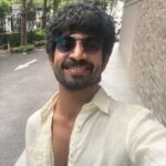 Arjun Das Instagram – Cos my little sister said a story wouldn’t do 🤦🏻‍♂️ @malavikamusic here goes! Might delete later