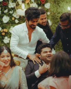 Arjun Das Instagram - Congratulations macha @tubby2503 & Gayathri 🤗🤗
📸 @houseofmoments.in