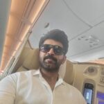 Arun Vijay Instagram - Heading out for a new start!! Exciting news pretty soon.... stay tuned...🤗❤️ #LuvAV