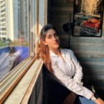 Ashnoor Kaur Instagram - Vieni que spesso?🤍 . . . Comment and guess which language is this!!!