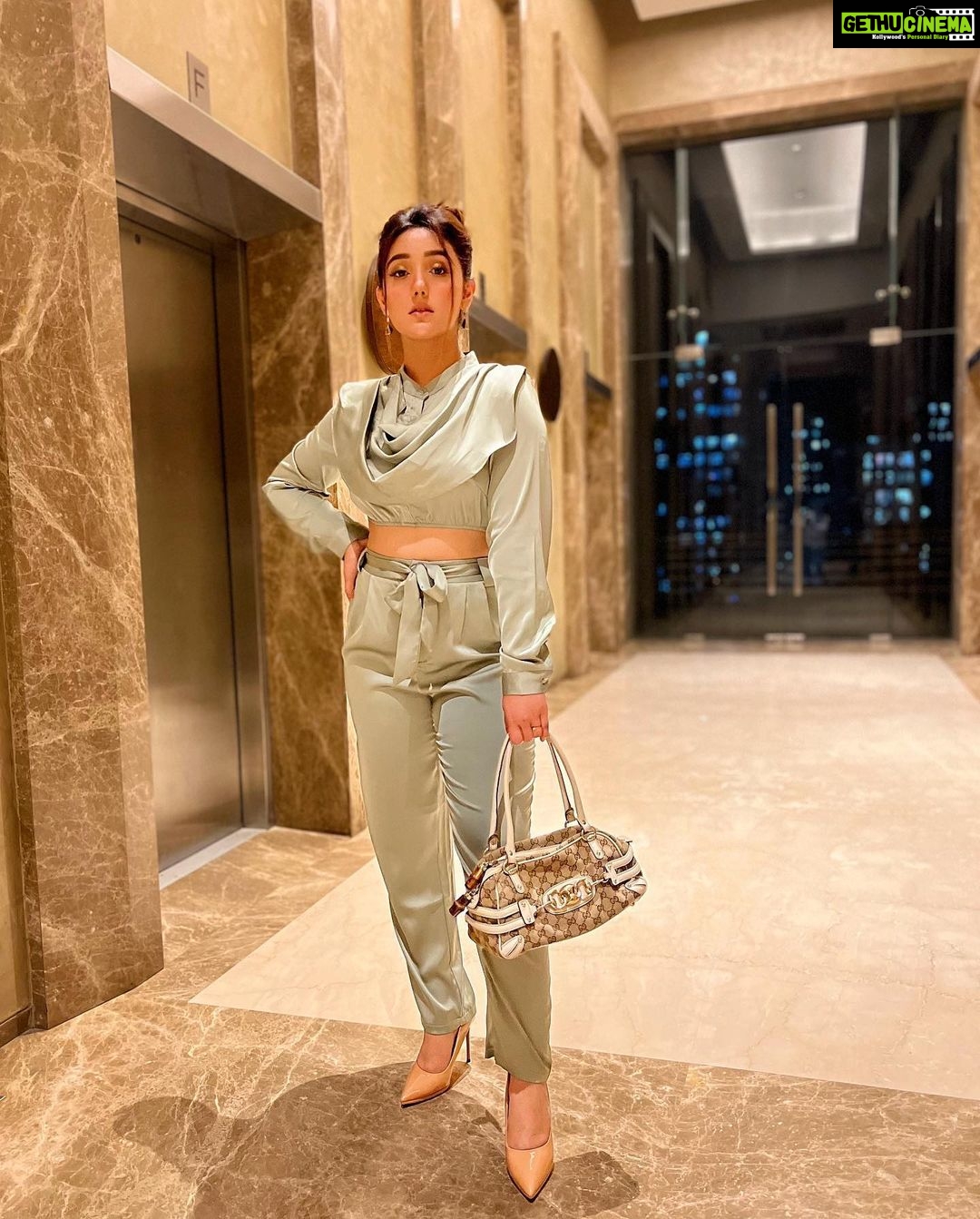 Ashnoor Kaur Instagram - Diva is a female version of a hustla🤍 . . . #AboutLastNight #WhatIWore Outfit @srstore09 Styled by @stylingcityy Bag @gucci