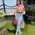 Ashnoor Kaur Instagram - Waiting for 5pm, tomorrow like👀🧿🤍
