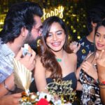 Ashu Reddy Instagram - #AAA ... My heart is so full ♥️ Best Birthday I've ever had..!! 🥳🧿 #ashureddy #birthday2022 #besttimesofmylife #reunion